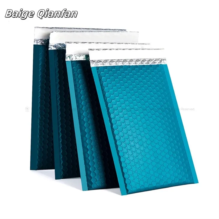 Mailer Gelembung Metalik